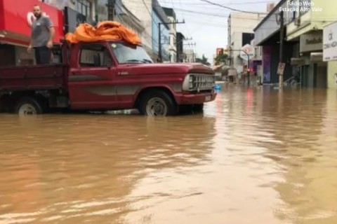 Com passado de grandes enchentes, Rio do Sul decreta alerta climático com avanço do El Niño em SC