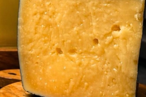Produção artesanal de SC desbanca 30 países e conquista título de melhor queijo do mundo
