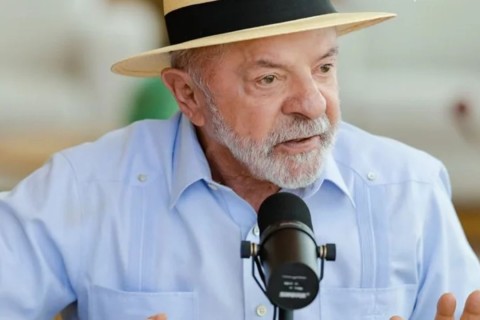 Lula diz que se reunirá com Alcolumbre para anunciar fim da "taxa das blusinhas"