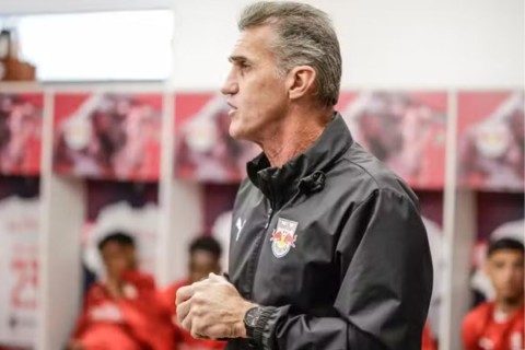 Vagner Mancini diz que Gabriel e Pitta desfalcam Bragantino contra o Fluminense