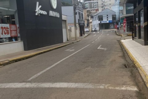 Rua Dr. Neumann será fechada para construção de novo bueiro nesta segunda-feira