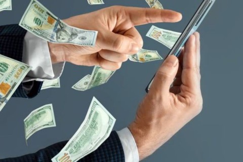 Dólar cai para R$ 5,24, e bolsa sobe 3,24% após fala de Trump