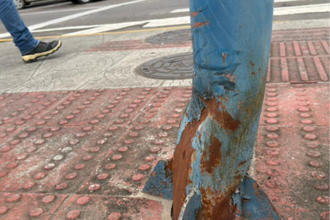 Poste em frente a prefeitura de Rio do Sul será retirado para manutenção