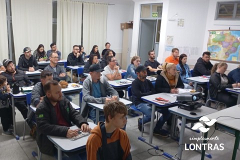 Lontras inova com curso gratuito de Auxiliar Veterinário e se torna referência em saúde animal