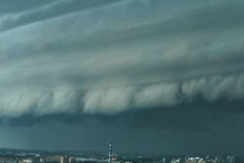 Ciclone e frente fria se formam nos próximos dias; saiba onde terá chuva forte e granizo