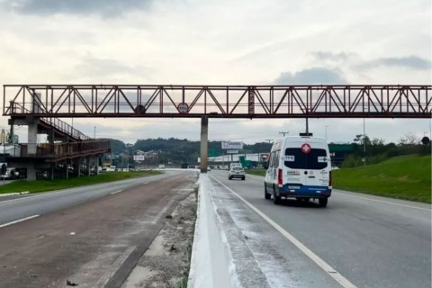 Morte de irmãos expõe falta de passarelas na BR-470; DNIT estuda instalação de 20 em SC