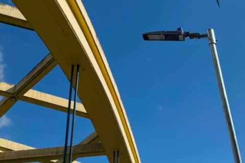 Prefeitura inicia instalação de nova iluminação na Ponte dos Arcos