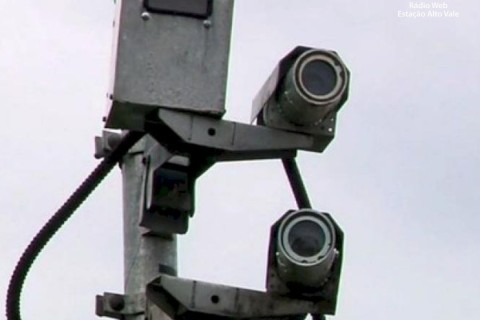 Radares de velocidade voltam a funcionar em rodovias federais de Santa Catarina a partir de abril