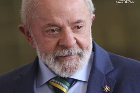 Pesquisa AtlasIntel/Bloomberg: Lula lidera com 44,9% contra 35,8% de Flávio Bolsonaro em simulação de 1º turno