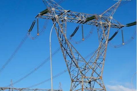 Consumidores poderão escolher fornecedores de energia a partir de 2027