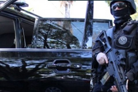 Polícia Federal faz operação para conter lavagem de dinheiro do PCC