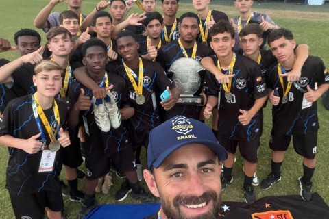 Santa Catarina/Paulo Zimmermann conquista histórico vice-campeonato Brasileiro Escolar