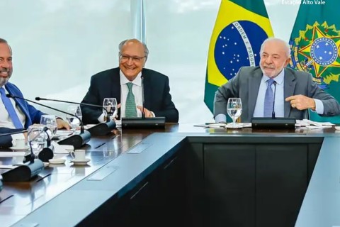 Governo prevê aumento de etanol na gasolina de 30% para até 32%