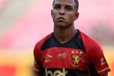 Santa Catarina aposta na juventude e anuncia a chegada de Breno Santos