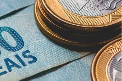 Mais de R$ 6 bilhões seguem esquecidos em bancos e podem ser resgatados; saiba como consultar valores