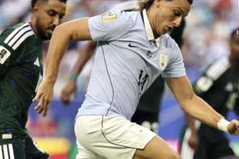 Uruguai arranca 1 a 1 com Arábia Saudita em estreia do Grupo H da Copa