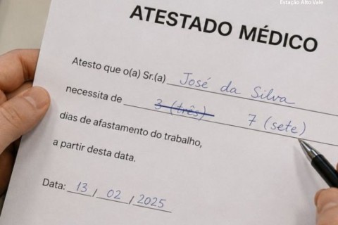 Filha de 10 anos rasura atestado para ficar mais tempo com o pai, e Justiça reverte justa causa