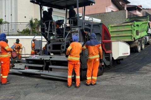 Rua Nova Trento será recuperada com nova camada de asfalto