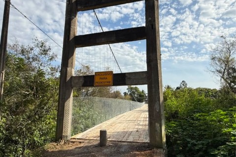 Ponte entre o Bremer e a Barra da Itoupava é liberada após reforma