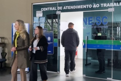Sine tem mais de 9 mil vagas abertas em Santa Catarina