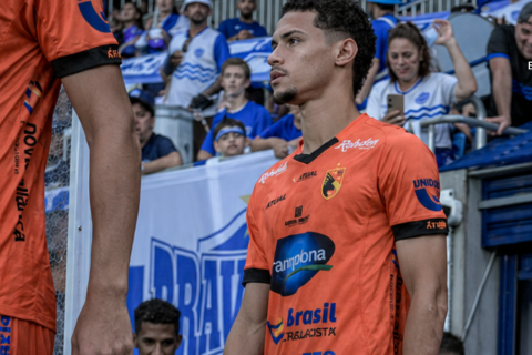 Renan Nunes passará por procedimento cirúrgico e desfalca o Santa Catarina Clube