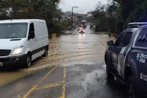 Para enfrentar Super El Niño, SC receberá reforço de R$ 10 milhões