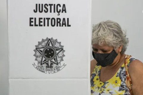 SC ganha quase 90 mil eleitores para 2026 e chega a 5,7 milhões aptos a votar