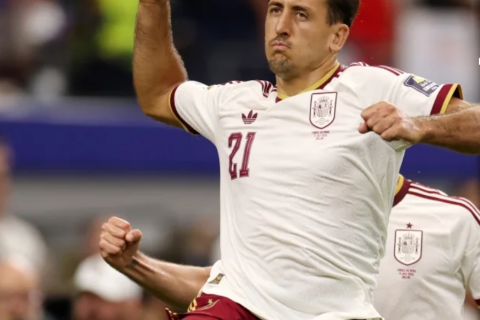Espanha chega à final da Copa com meio dominante e artilheiro discreto