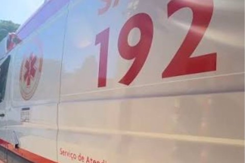 Motociclista fica ferida após queda em Ituporanga