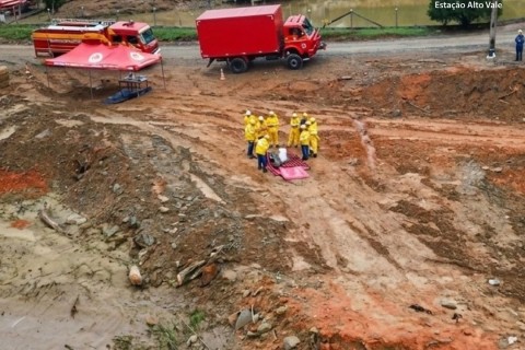 Rio do Sul sedia maior simulado de desastres da história do Corpo de Bombeiros Militar de Santa Catarina.