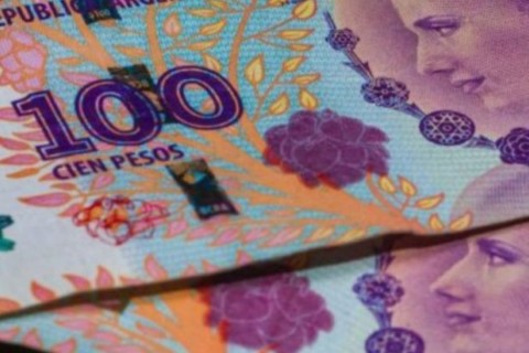 Projeto de Milei corta pagamento de políticos em caso de déficit na Argentina