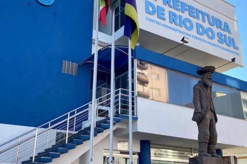 Prefeitura de Rio do Sul abre processo seletivo para área da educação com salários acima de R$ 6 mil