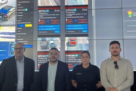 Rio do Sul realiza missão técnica no RS para implantação de muralha digital
