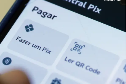 Pix enfrenta instabilidade na manhã deste domingo