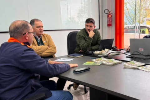 Defesa Civil de Rio do Sul convoca reunião técnica diante da elevação dos rios e previsão de chuva intensa