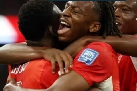 Suíça domina, vence a Argélia e avança às oitavas da Copa do Mundo
