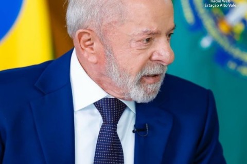 Reprovação de Lula sobe para 51% a menos de 6 meses do primeiro turno