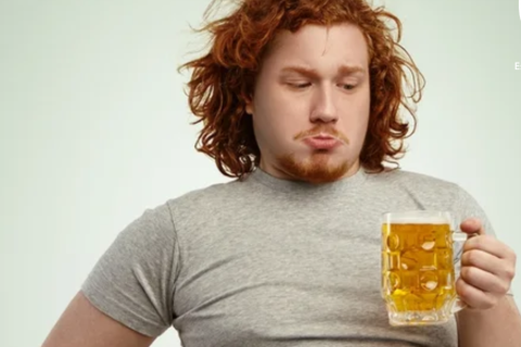 Barriga de chopp pode indicar risco silencioso. Saiba qual é