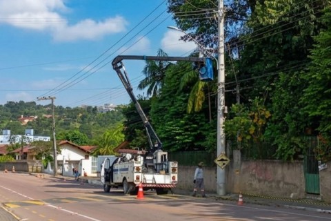 Operação Limpa Fios retoma trabalhos na quarta-feira na Estrada Boa Esperança