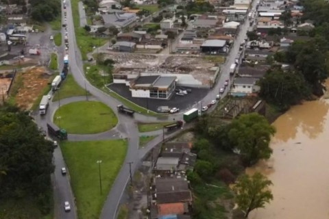 Corredor logístico estratégico entra em disputa em leilão de R$ 9 bilhões nas BRs de SC