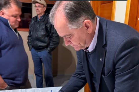 Pavimentação da rua Chile vai ampliar infraestrutura e mobilidade