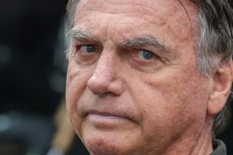 PGR defende que Bolsonaro seja mantido em prisão domiciliar