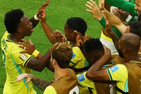 Vini Jr. brilha e Brasil se classifica em 1º com 3x0 sobre a Escócia