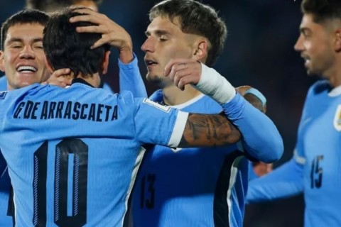 Uruguai divulga convocação com oito atletas que disputam o Brasileirão